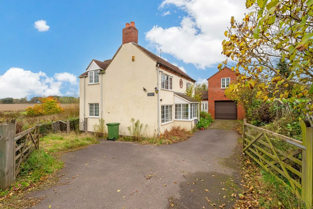 Honeybrook Cottage, Rushock, Droitwich, Worcestershire, WR9 0NS - Online Auctions