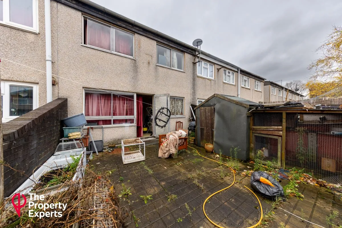 Willowbrook Road, Southall, Middlesex, UB2 4RH - Online Auctions