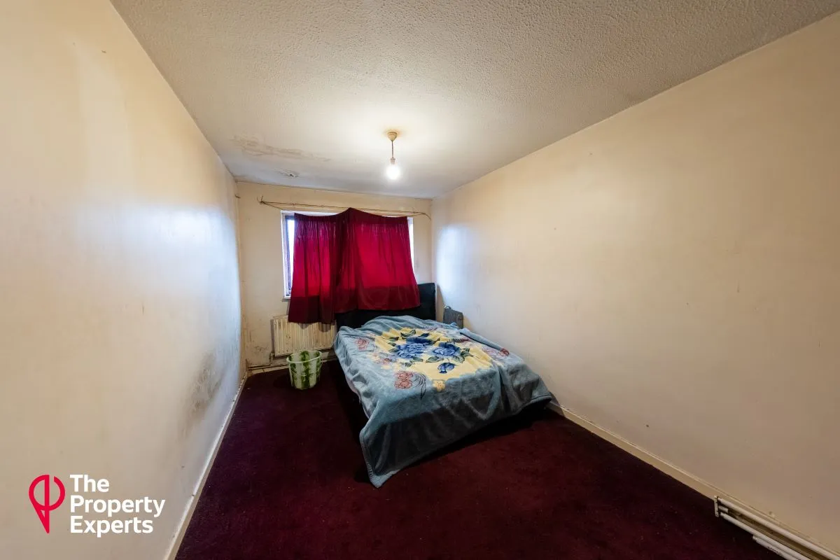 Willowbrook Road, Southall, Middlesex, UB2 4RH - Online Auctions