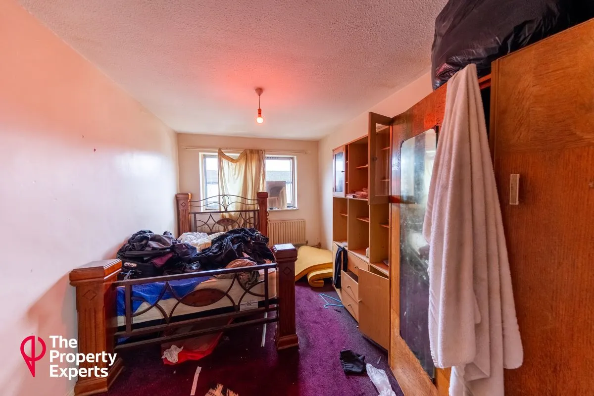 Willowbrook Road, Southall, Middlesex, UB2 4RH - Online Auctions
