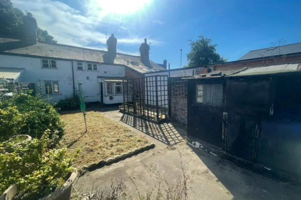 High Street, Hale Village, Liverpool, Merseyside, L24 4AE - Online Auctions