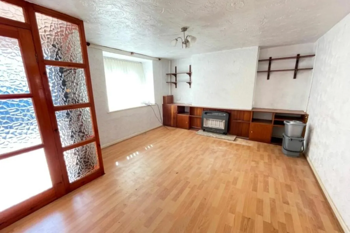 High Street, Hale Village, Liverpool, Merseyside, L24 4AE - Online Auctions