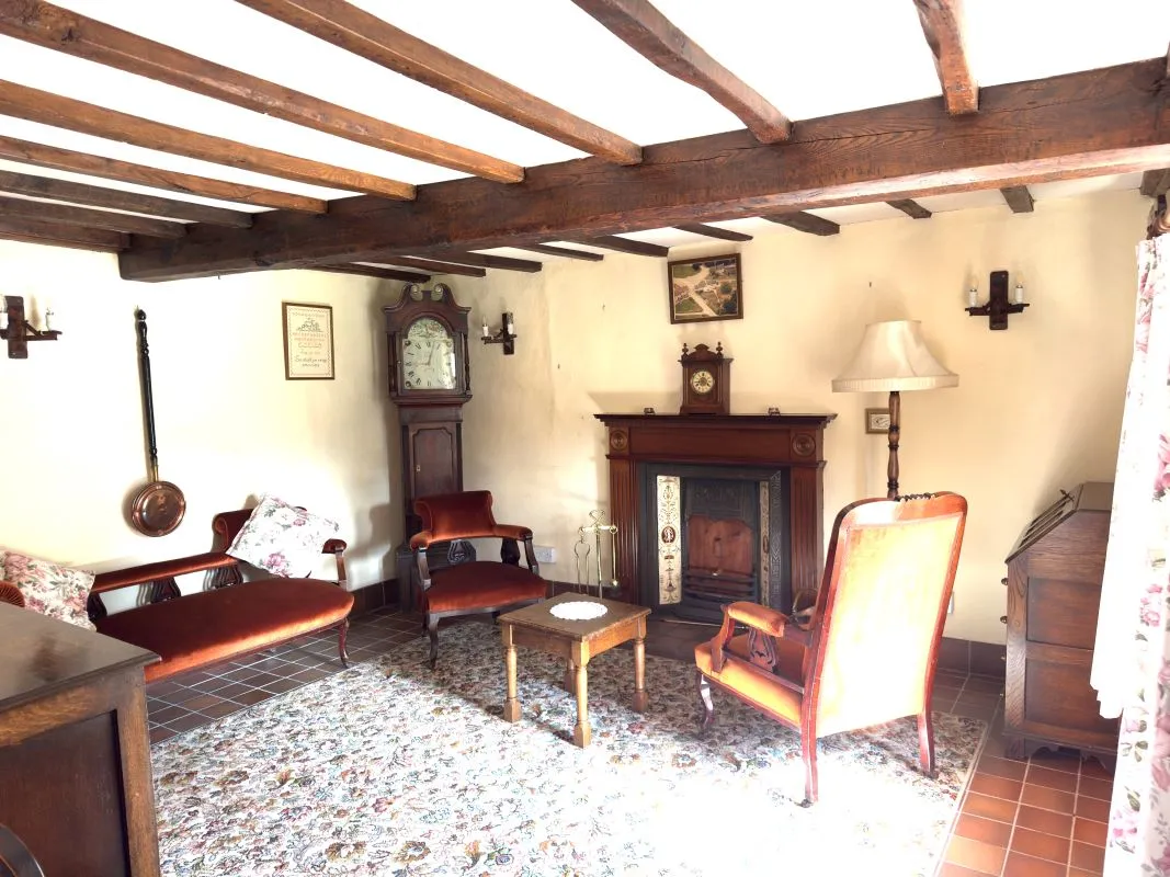 Church Gates Cottage, Parwich, Ashbourne, Derbyshire, DE6 1QL - Online Auctions