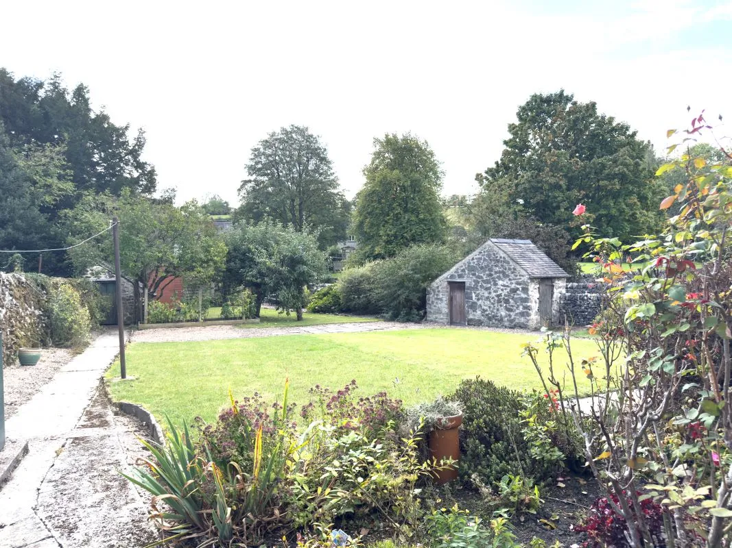 Church Gates Cottage, Parwich, Ashbourne, Derbyshire, DE6 1QL - Online Auctions