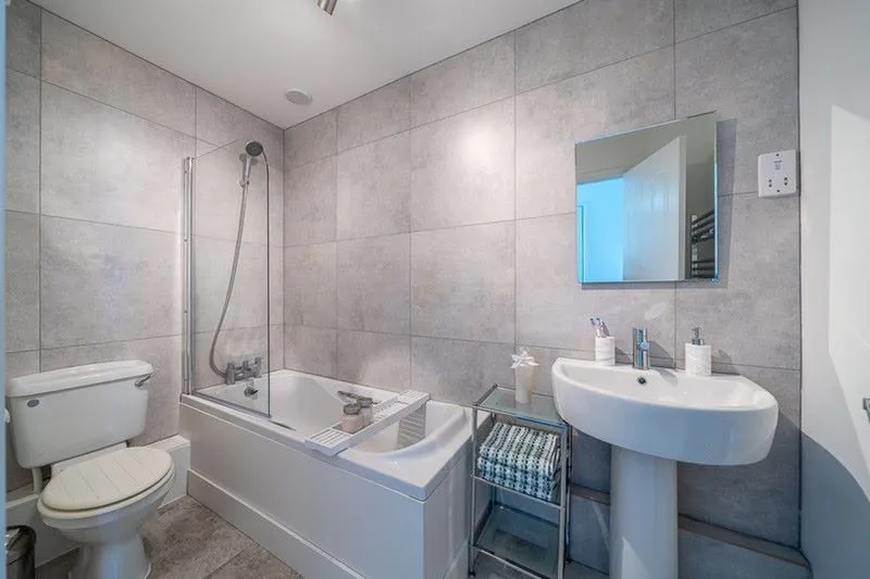 Waterloo Quay, Waterloo Road, Liverpool, Merseyside, L3 0BT - Online Auctions