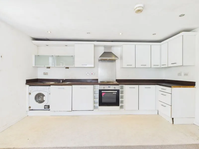 Frappell Court, Central Way, Warrington, Cheshire, WA2 7TD - Online Auctions