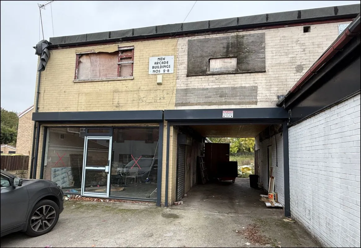 White Apron Street, South Kirkby, Pontefract, West Yorkshire, WF9 3LH - Online Auctions