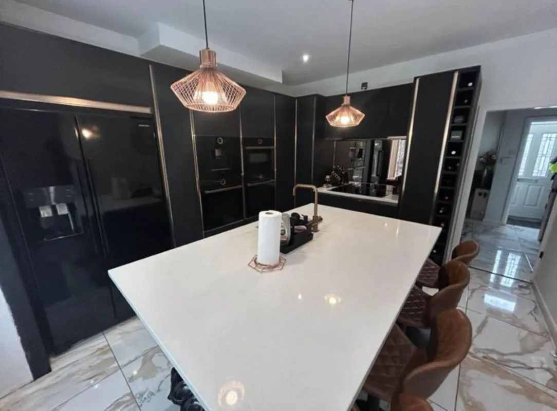 Middleton Road, Chadderton, Oldham, Lancashire, OL9 9SN - Online Auctions