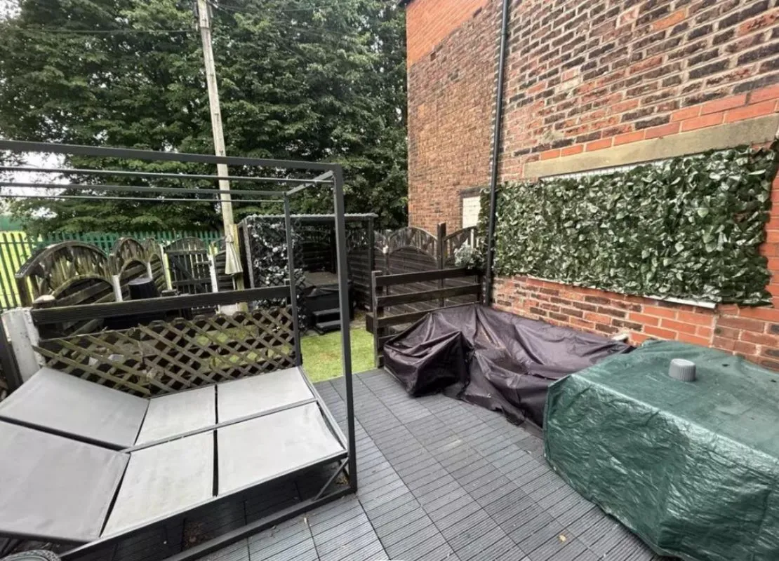 Middleton Road, Chadderton, Oldham, Lancashire, OL9 9SN - Online Auctions