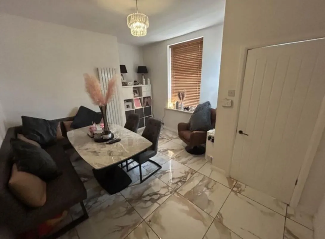 Middleton Road, Chadderton, Oldham, Lancashire, OL9 9SN - Online Auctions