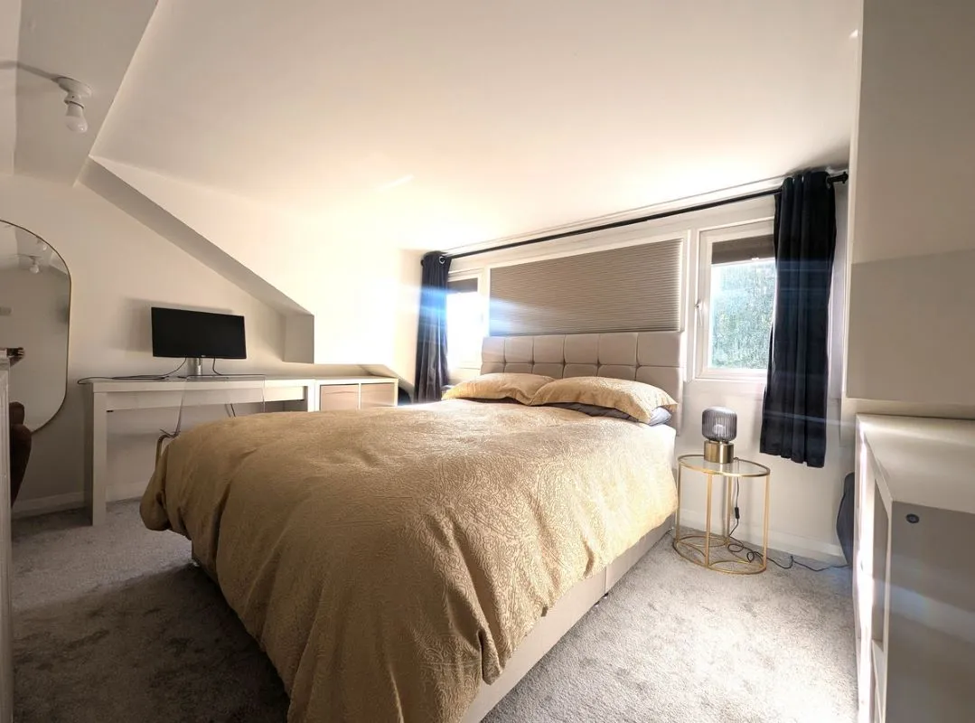 Middleton Road, Chadderton, Oldham, Lancashire, OL9 9SN - Online Auctions