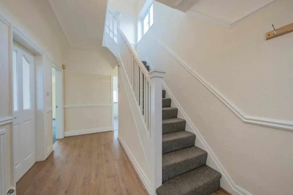 Liverpool Road, Crosby, Liverpool, Merseyside, L23 5SJ - Online Auctions