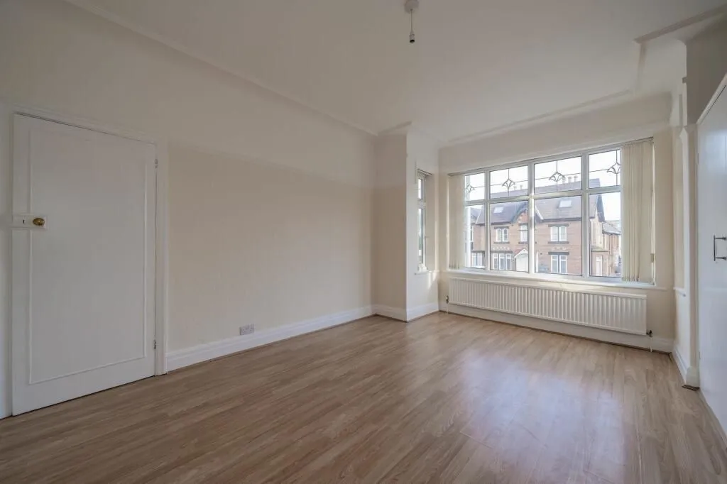 Liverpool Road, Crosby, Liverpool, Merseyside, L23 5SJ - Online Auctions
