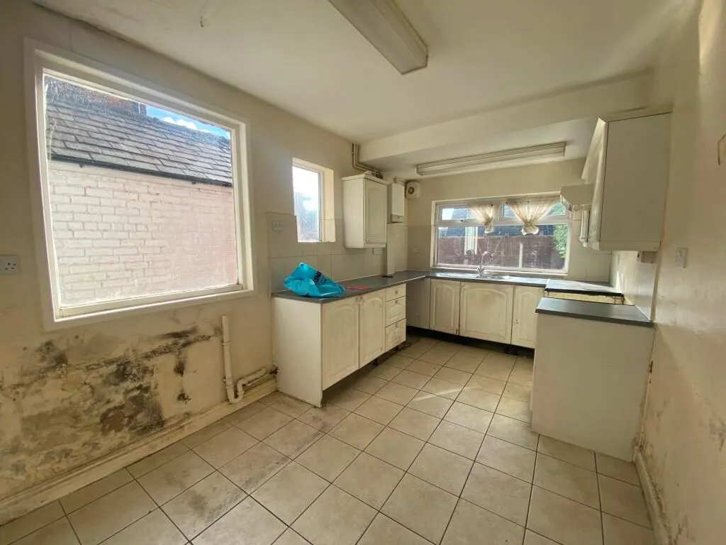 Hungerford Road, Crewe, Cheshire, CW1 6HG - Online Auctions