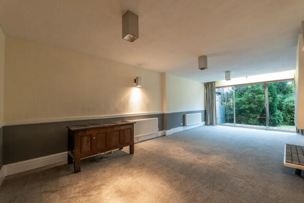 Heathlands Road, Sutton Coldfield, West Midlands, B73 5DY - Online Auctions