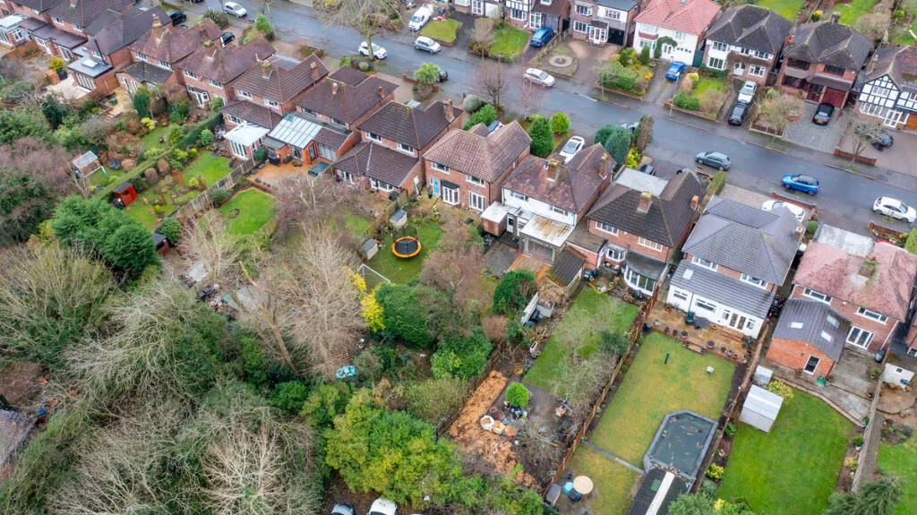 Heathlands Road, Sutton Coldfield, West Midlands, B73 5DY - Online Auctions
