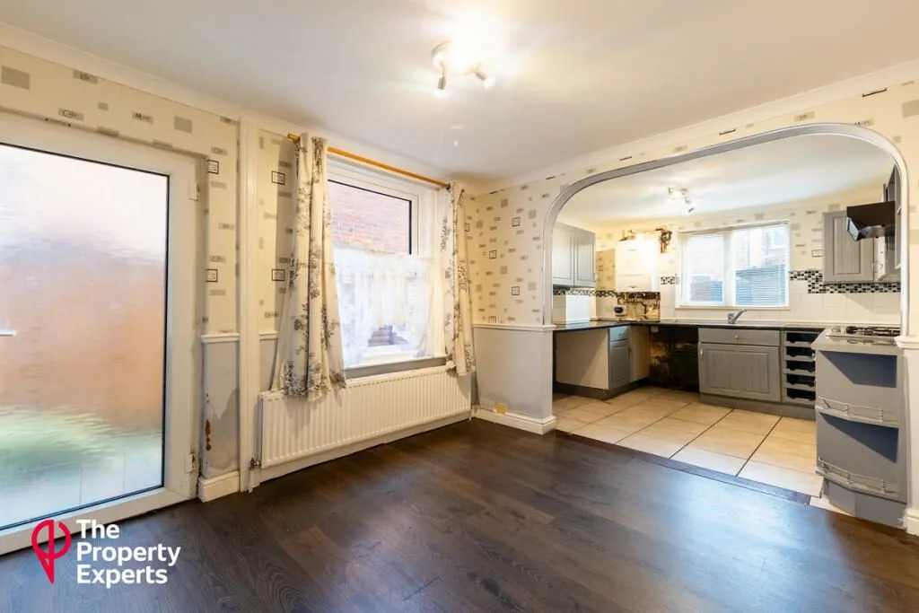 Clifton Street, Reading, Berkshire, RG1 7YE - Online Auctions