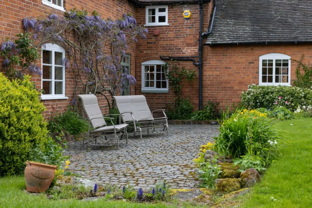 Green Farm, Back Lane, Coleshill, Birmingham, West Midlands, B46 2AP - Online Auctions