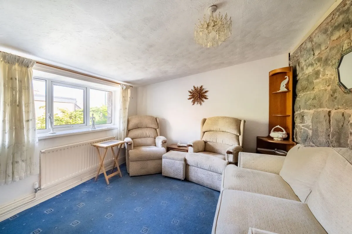 Celyn Lodge, Celyn Drive, Caergwrle, Wrexham, Clwyd, LL12 9LW - Online Auctions