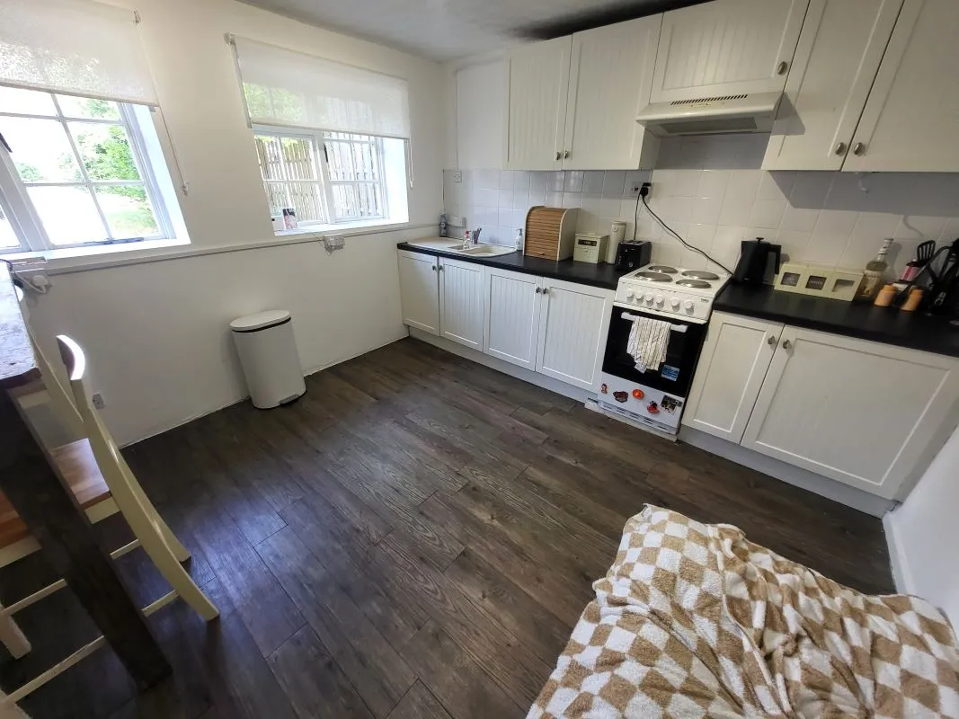 Butts Hill, Frome, Somerset, BA11 1HR - Online Auctions