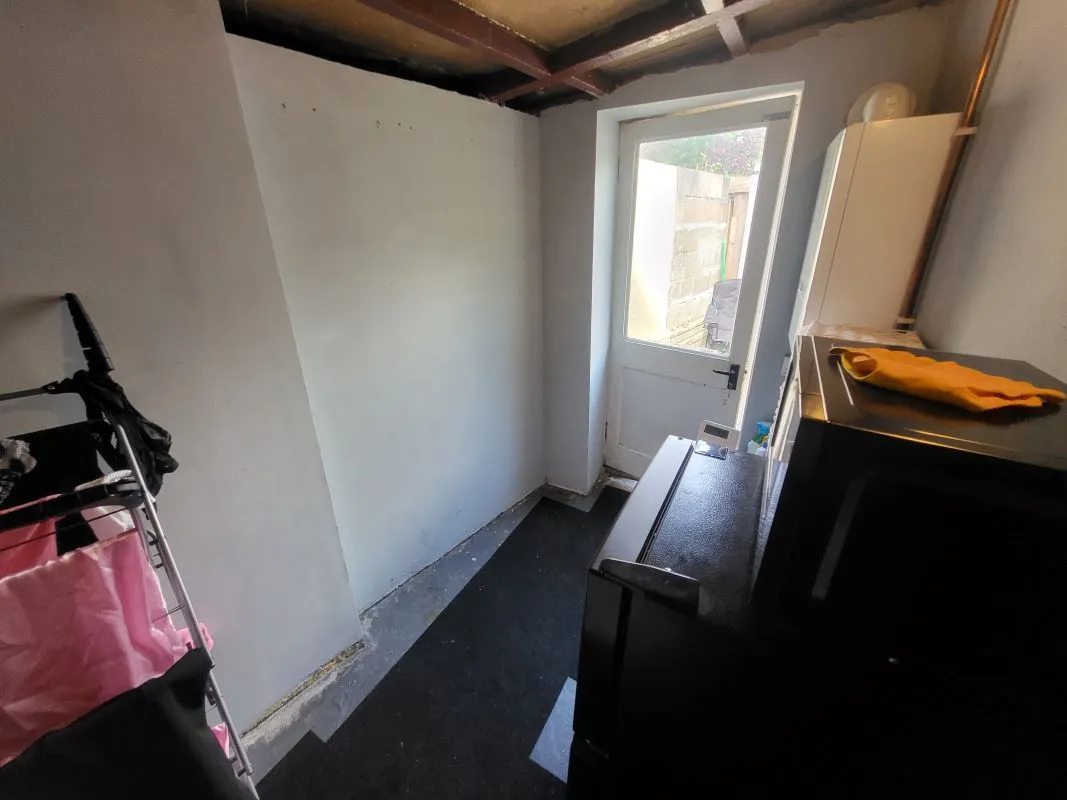 Butts Hill, Frome, Somerset, BA11 1HR - Online Auctions