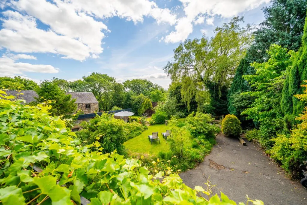 Braystones, Front Street, Fritchley, Belper, Derbyshire, DE56 2FT - Online Auctions