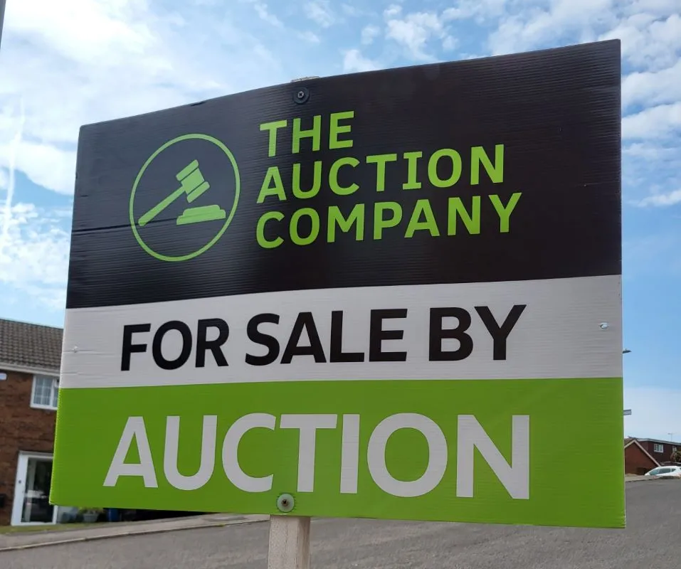 Quarry Chase, Poole Road, Bournemouth, Dorset, BH4 9DD - Online Auctions