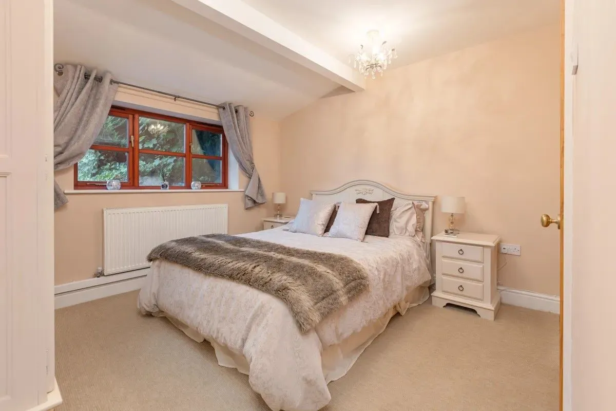 Grange Lane, Newton, Preston, Lancashire, PR4 3RS - Online Auctions