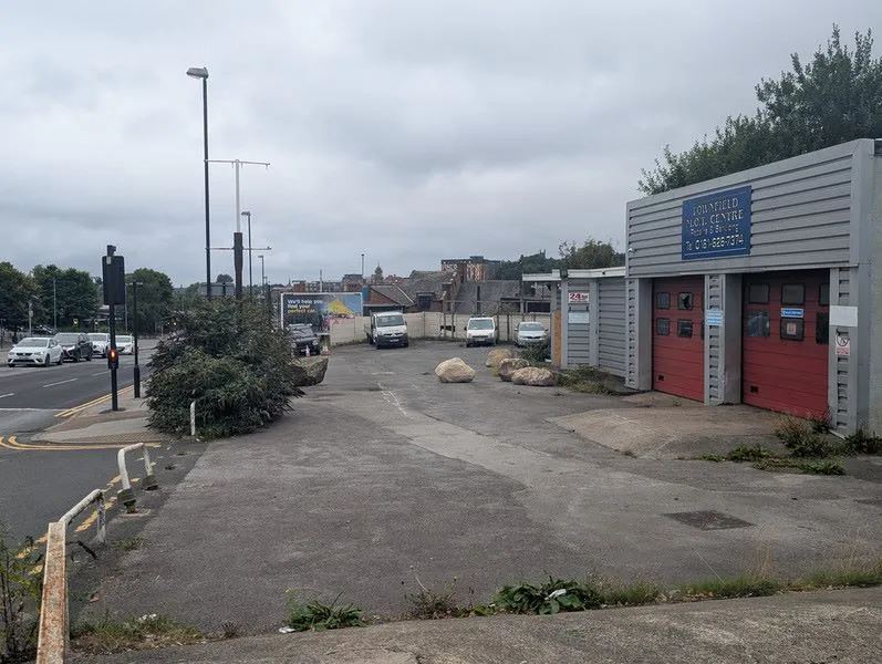Huddersfield Road, Oldham, Lancashire, OL1 3LG - Online Auctions