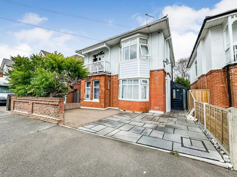 Herberton Road, Bournemouth, Dorset, BH6 5HY - Online Auctions