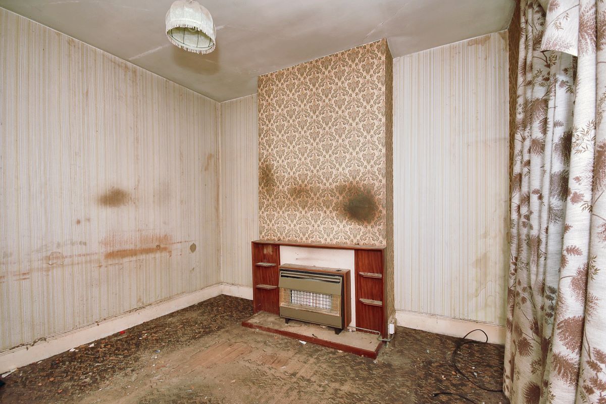 57 Whitworth Road