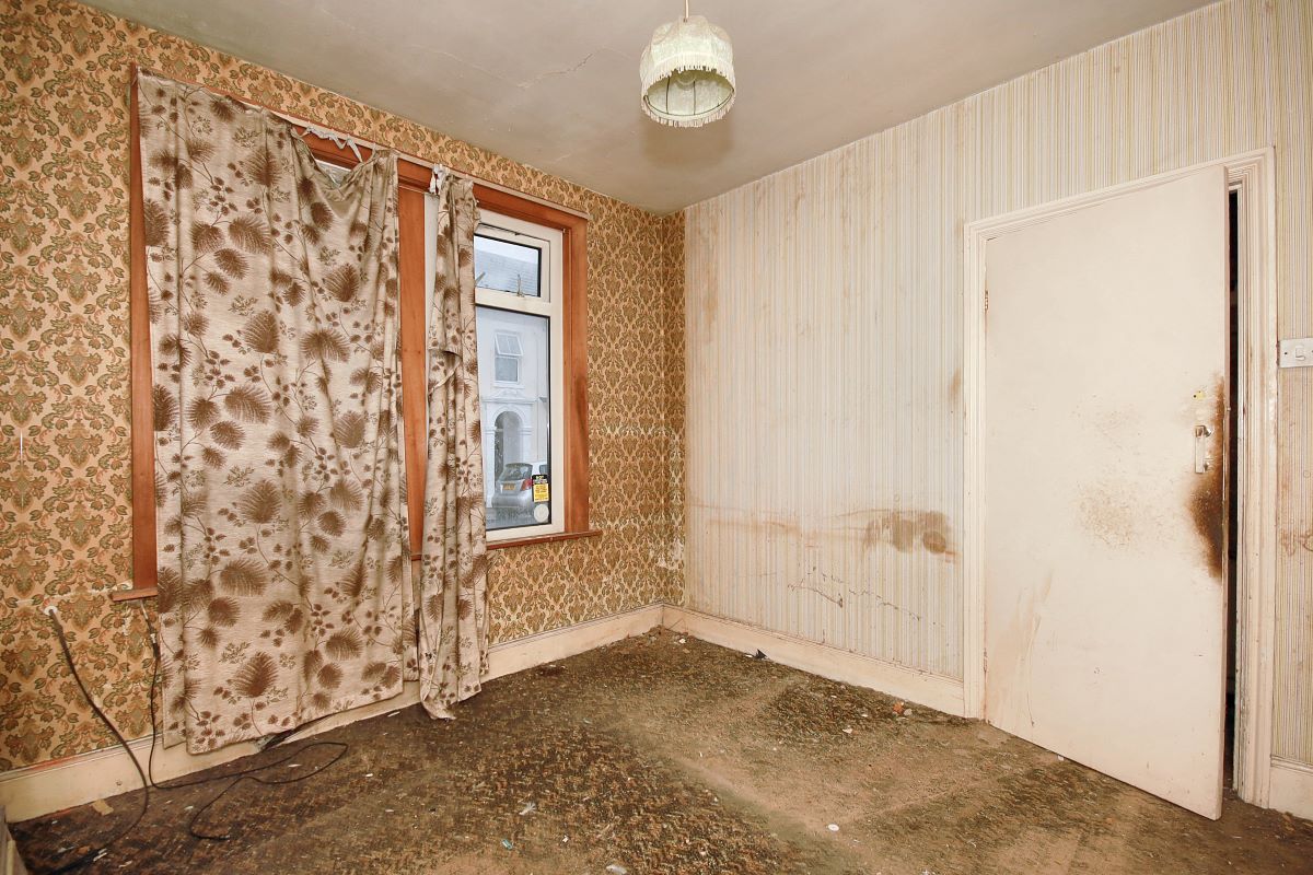 57 Whitworth Road