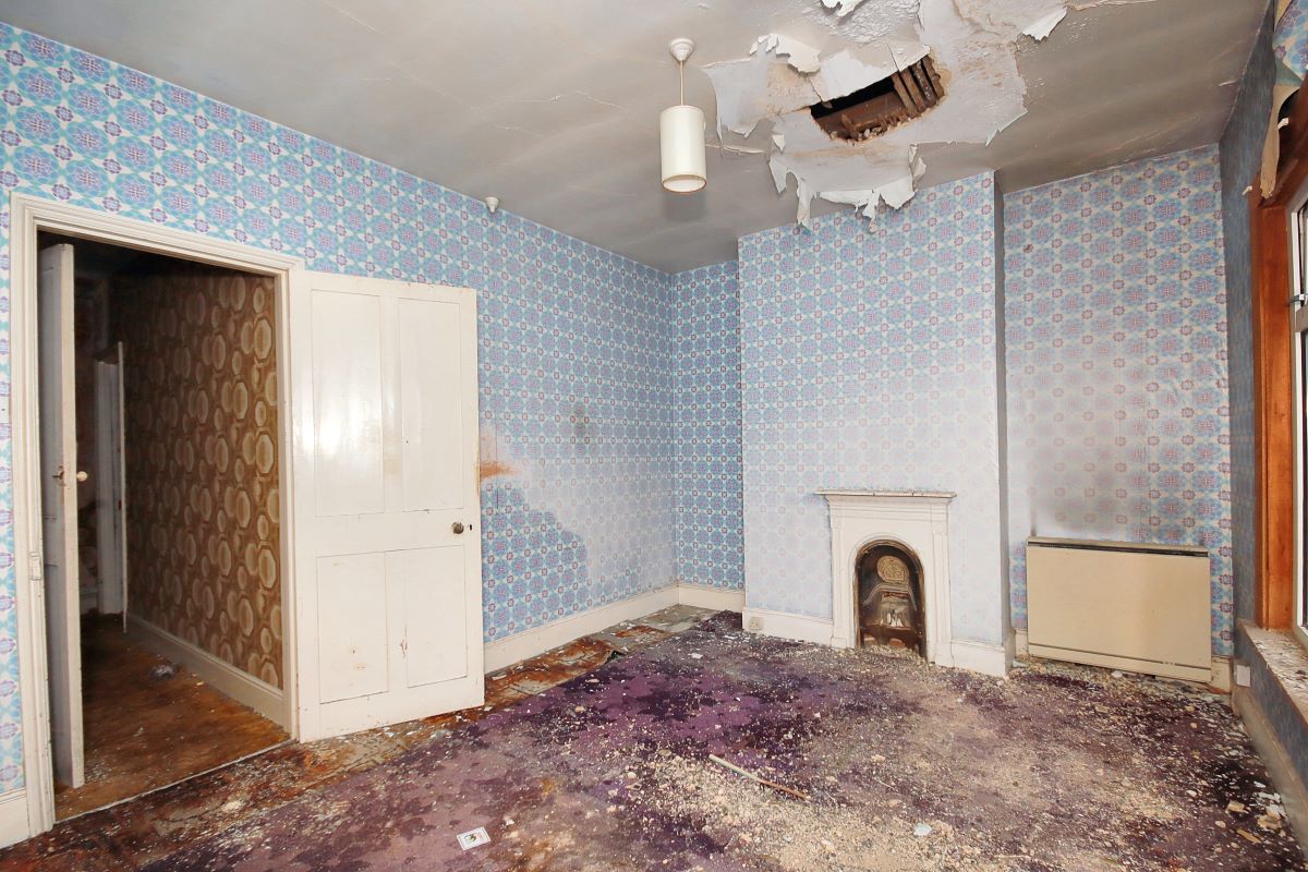 57 Whitworth Road