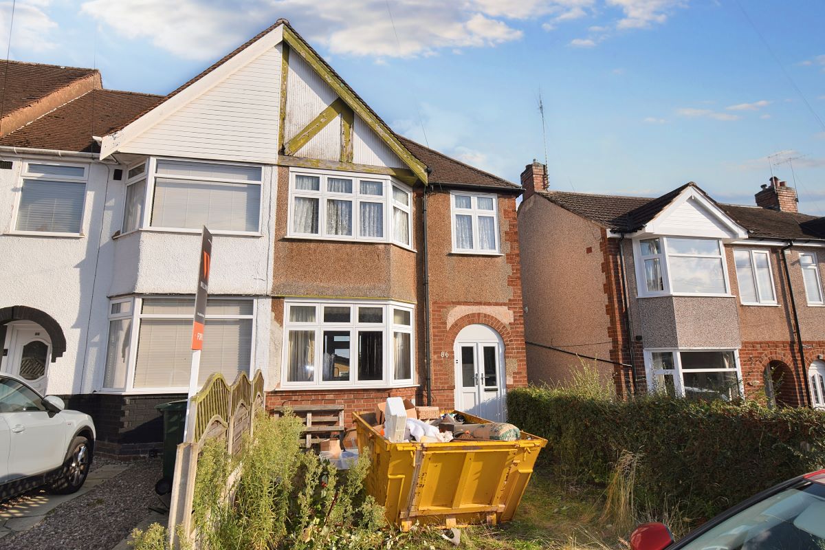 RESI – 86 Lincroft Crescent