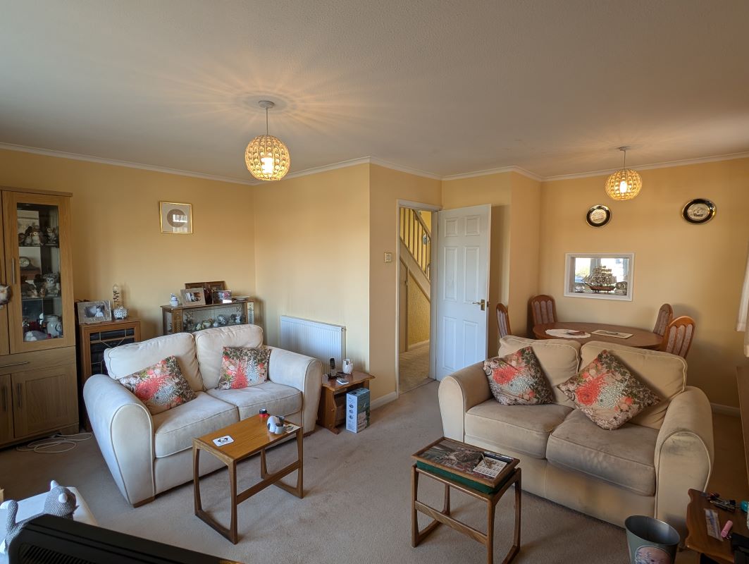 4 Wadhurst Road