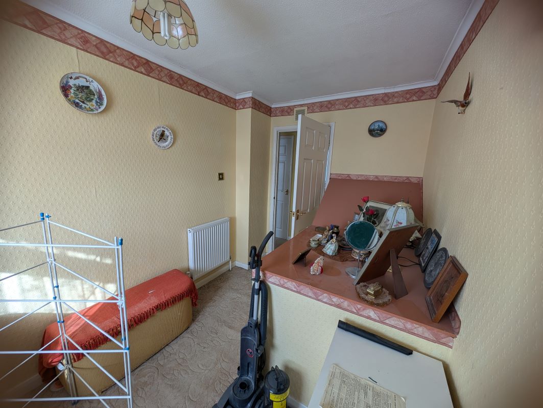 4 Wadhurst Road