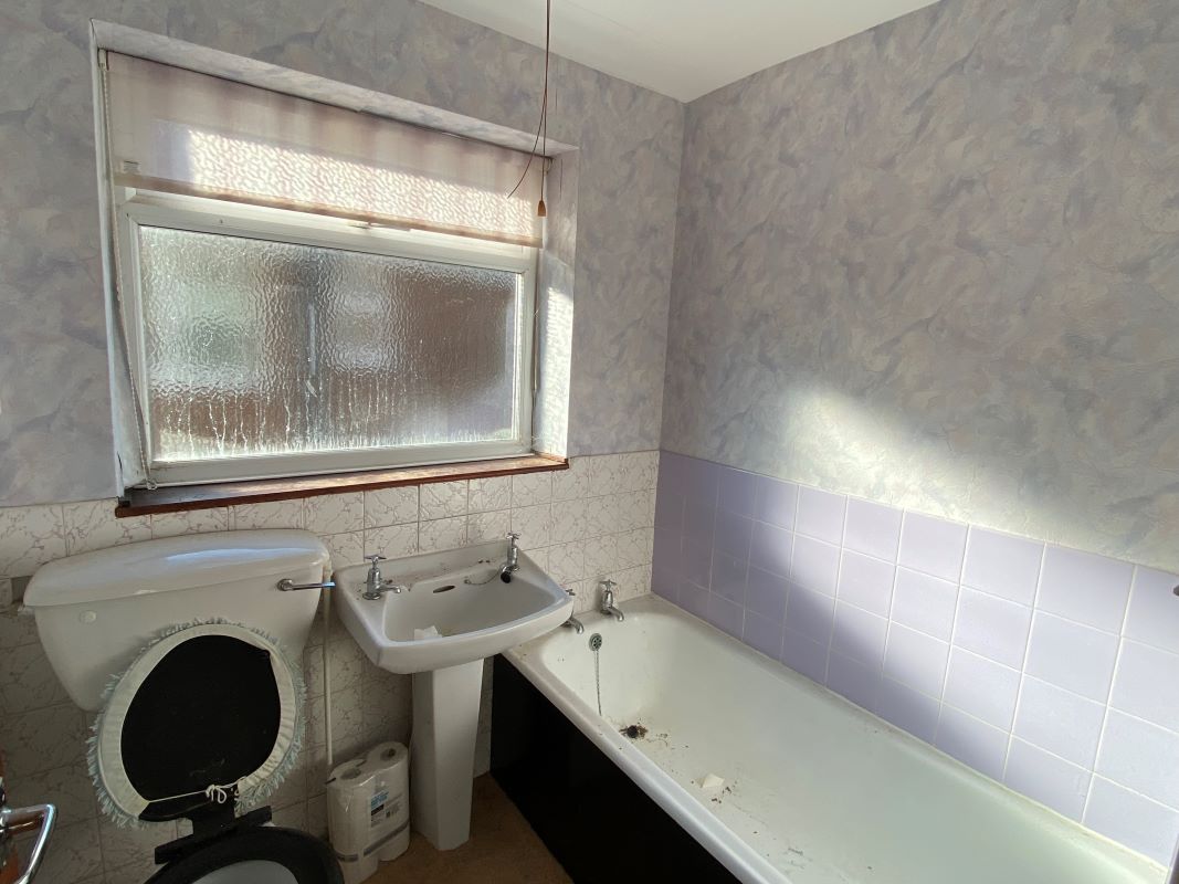 2 Tyne Close