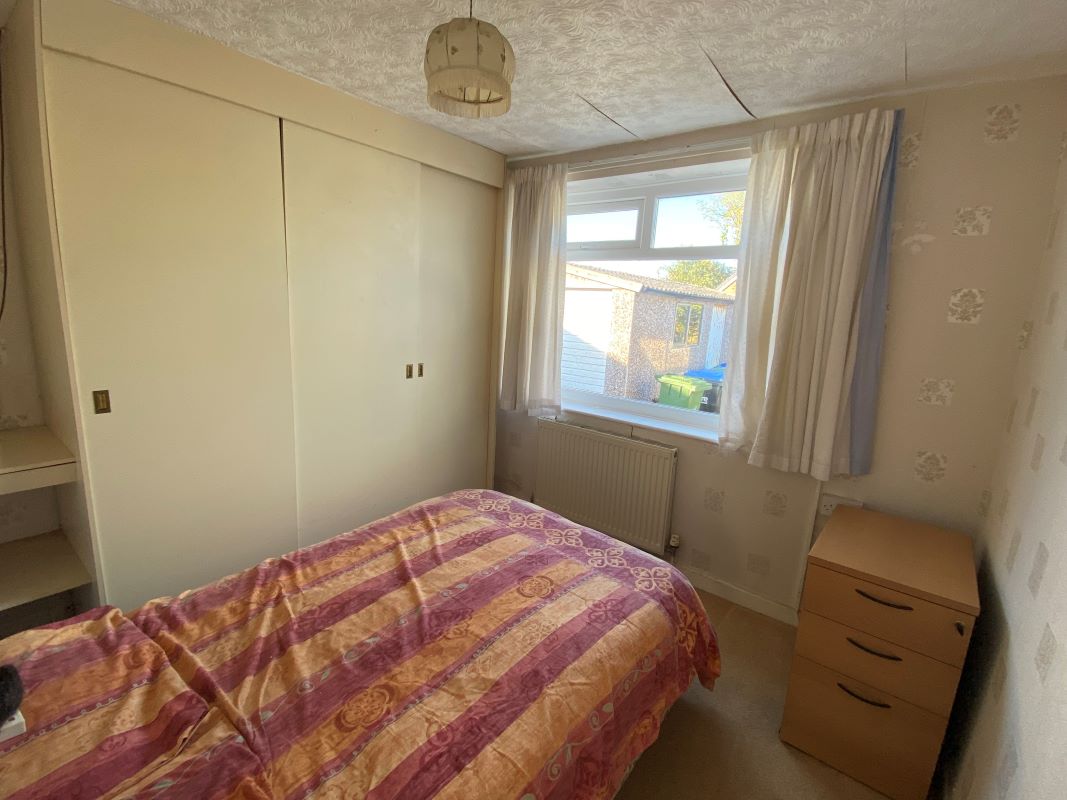 2 Tyne Close