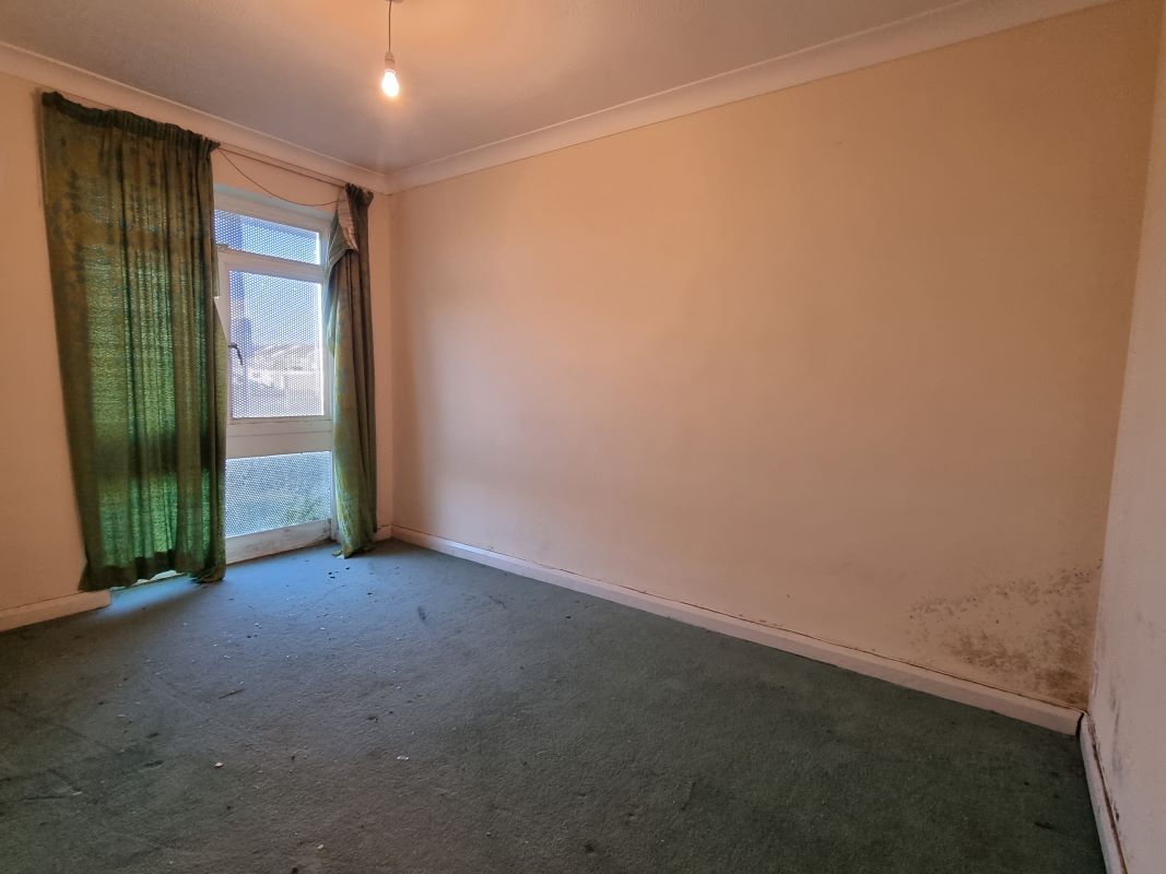 36 Eastchurch Road