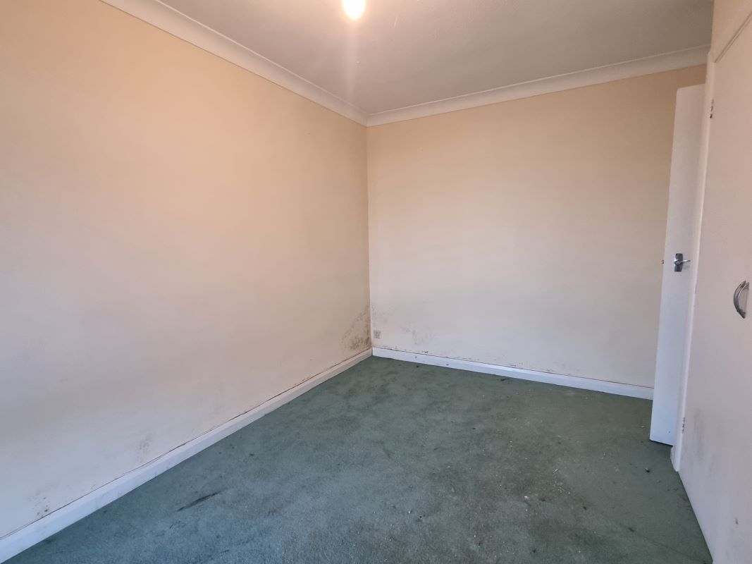 36 Eastchurch Road