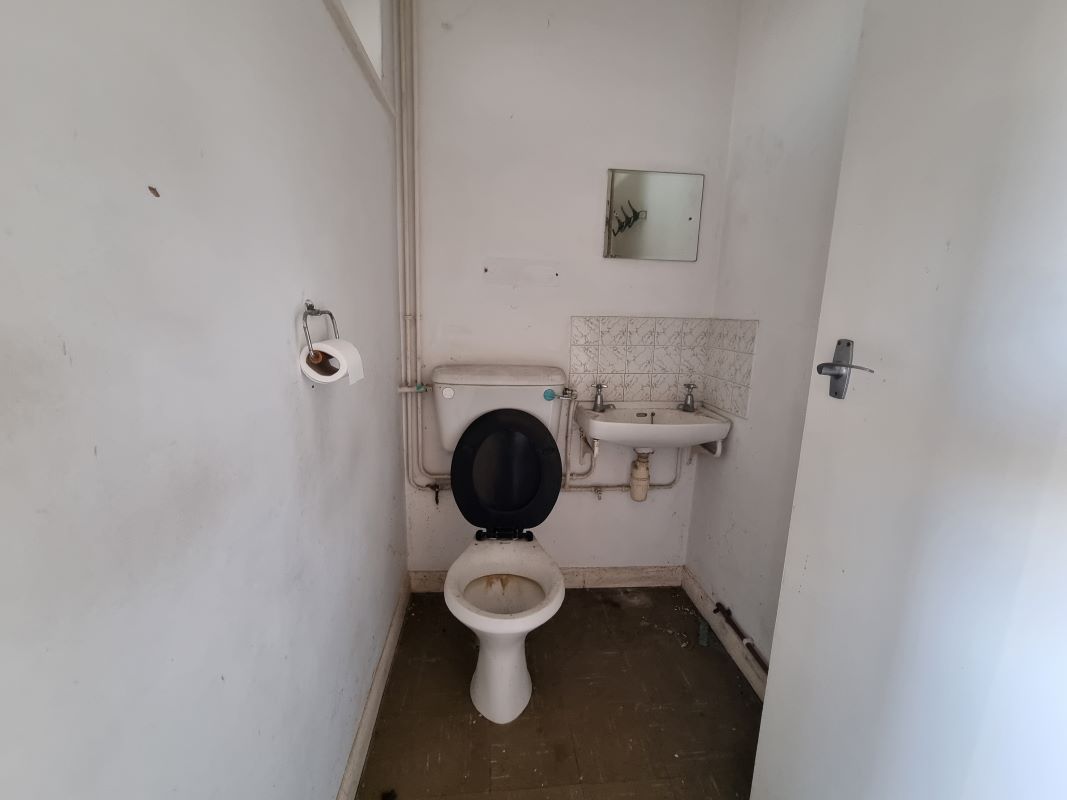 36 Eastchurch Road