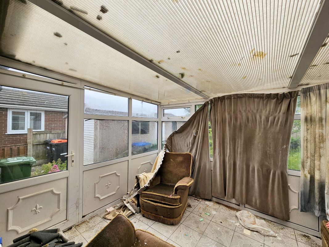 2 Tyne Close