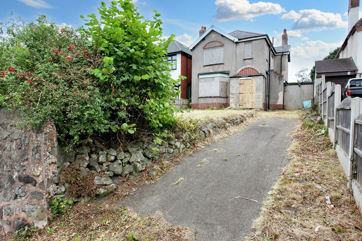 96 Oakham Road
