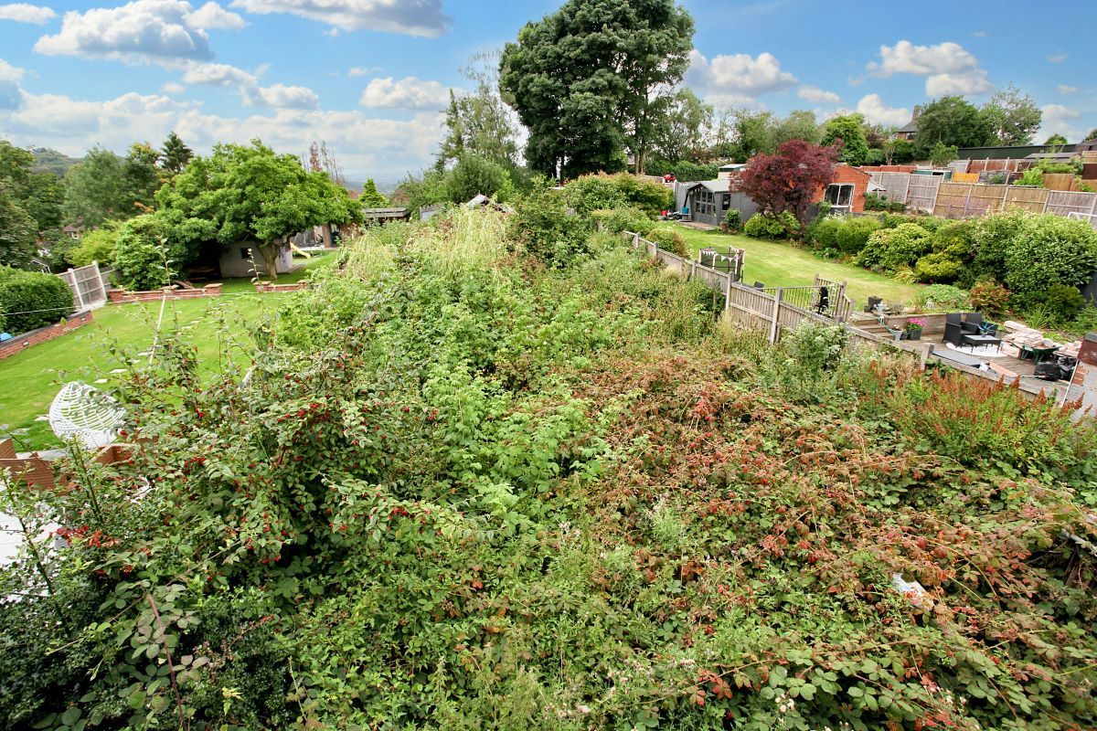 96 Oakham Road