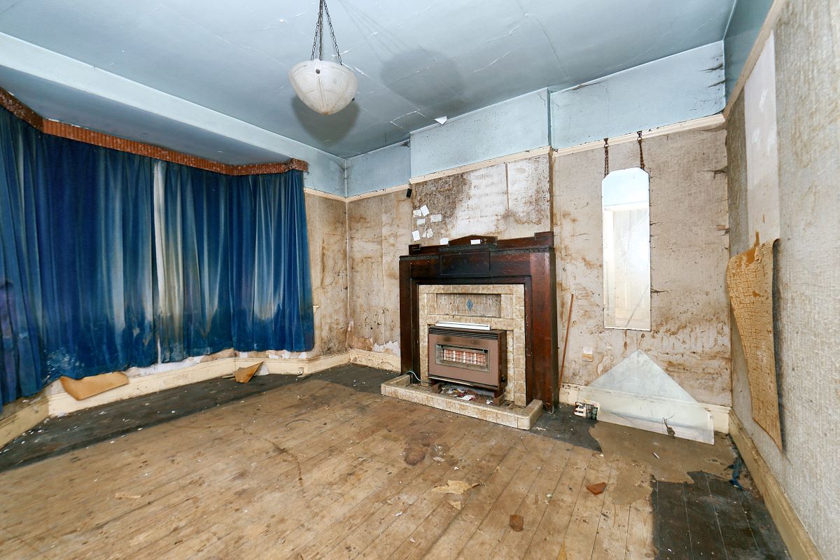 96 Oakham Road