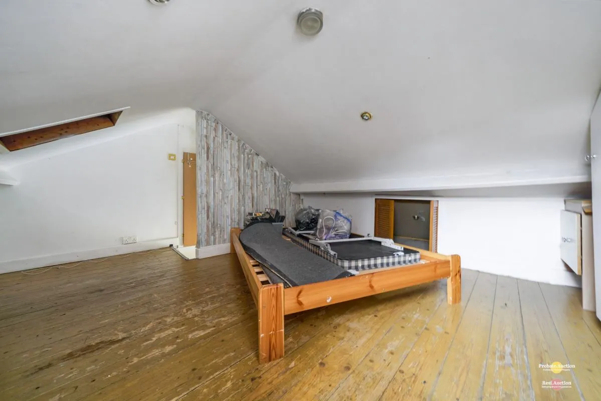 70A Furley Road, Peckham, London, SE15 5UQ