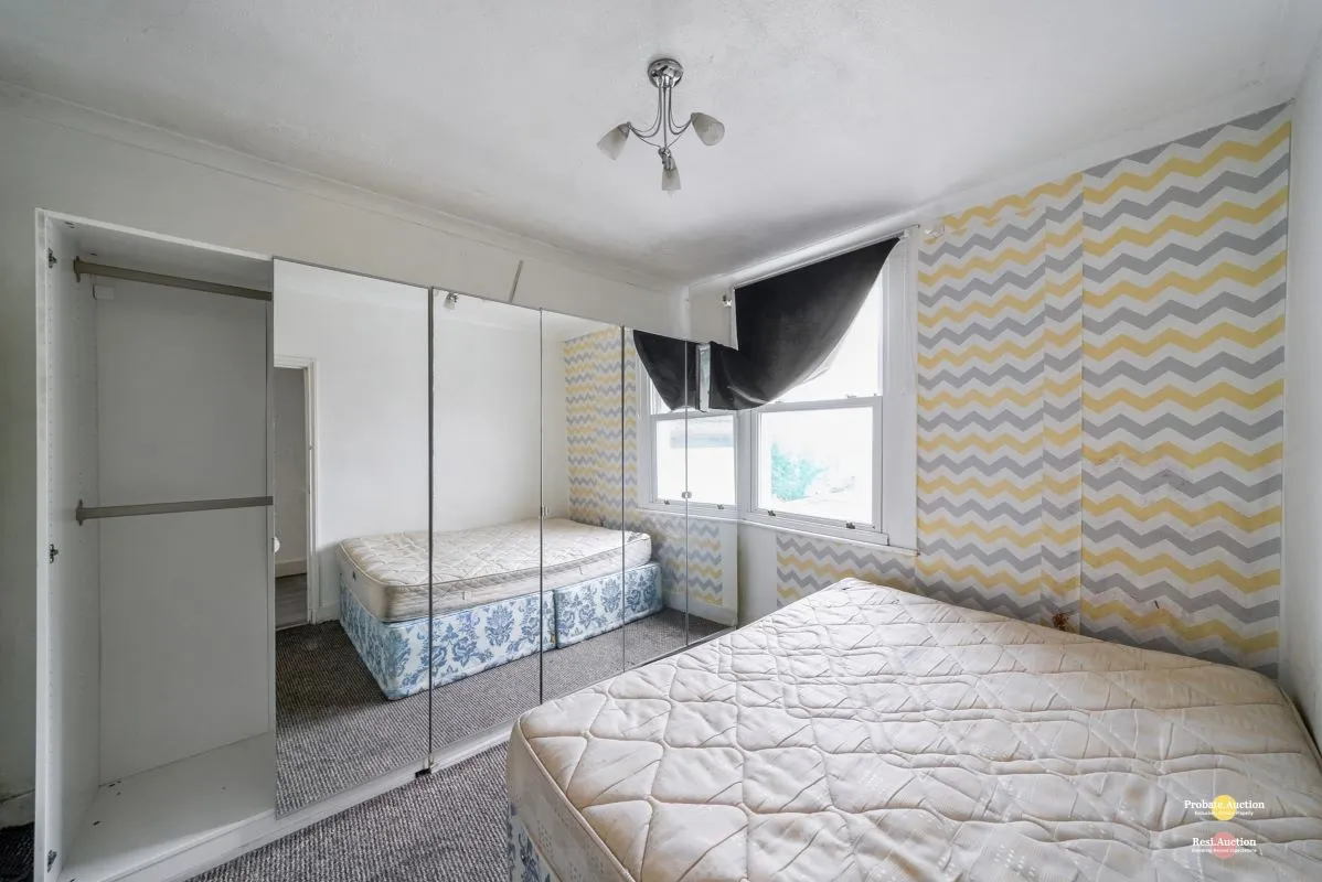 70A Furley Road, Peckham, London, SE15 5UQ