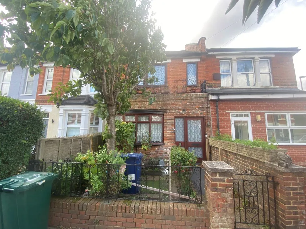 63 Manor Park Road, East Finchley, London, N2 0SN