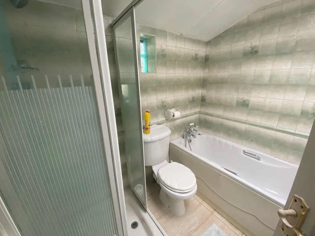 63 Manor Park Road, East Finchley, London, N2 0SN