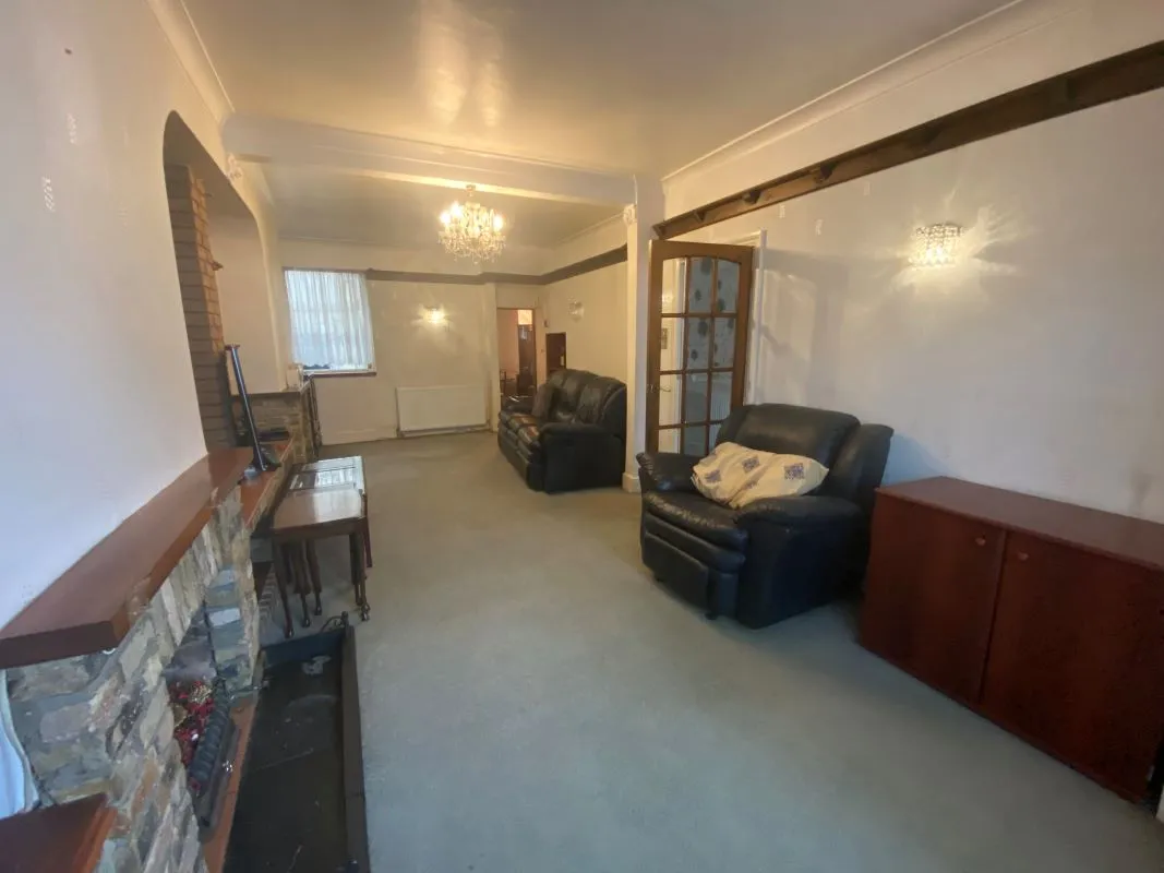 63 Manor Park Road, East Finchley, London, N2 0SN